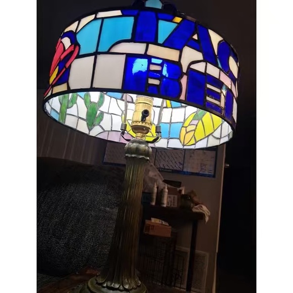 Vibrant Multicolor Stained Glass Table Lamp - Picture 7 of 12